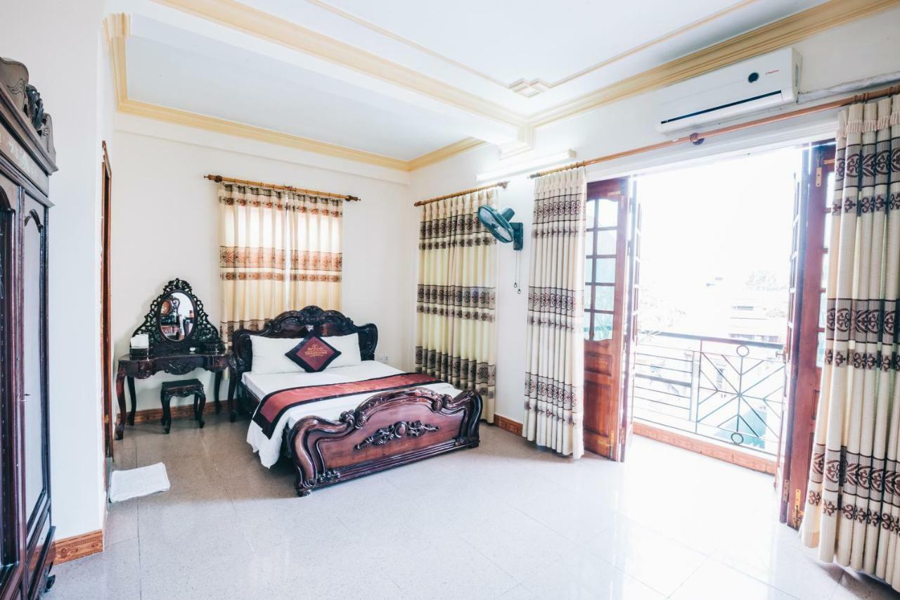 Khách sạn Thành Loan Hoang Nga Exterior foto