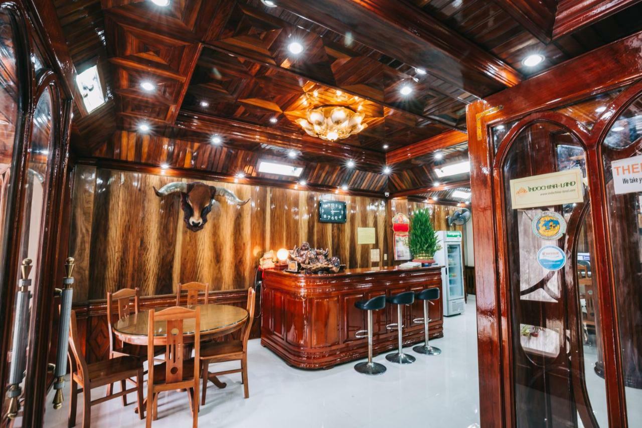 Khách sạn Thành Loan Hoang Nga Exterior foto